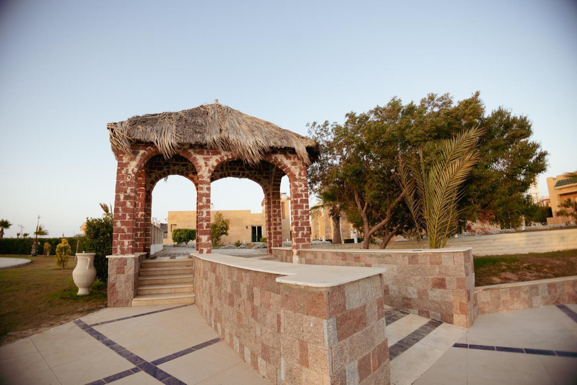 Grand Waha Resort Mersa Matruh Bagian luar foto