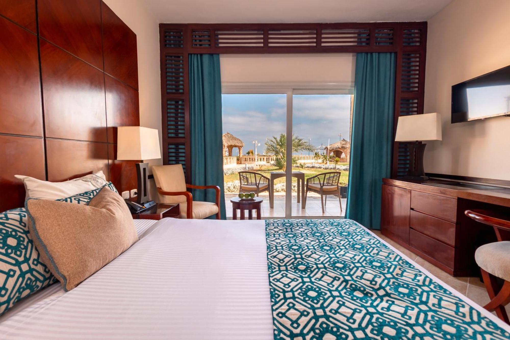 Grand Waha Resort Mersa Matruh Bagian luar foto