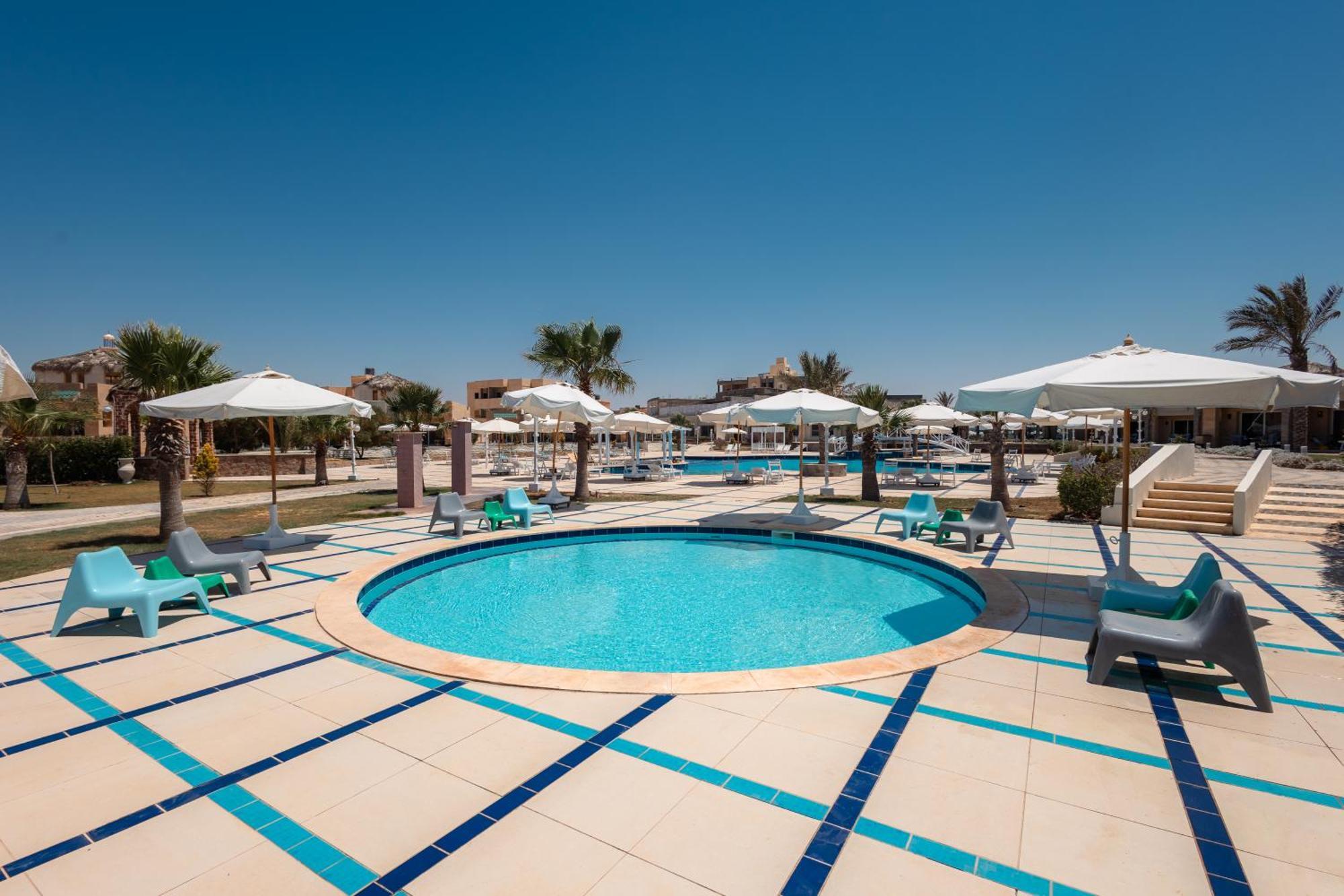 Grand Waha Resort Mersa Matruh Bagian luar foto